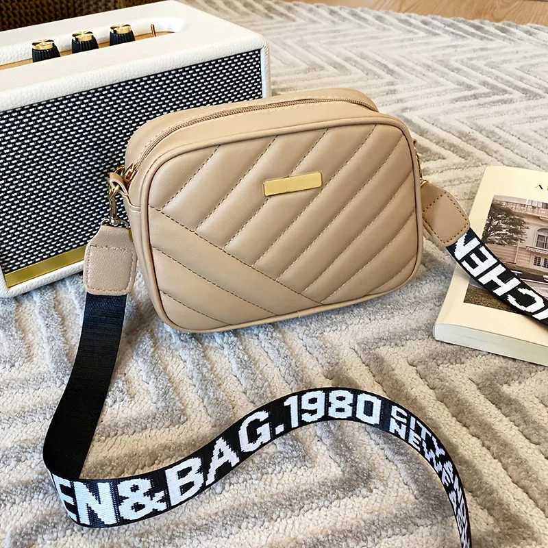 Chic Urban Satchel - Stylish Crossbody Bag