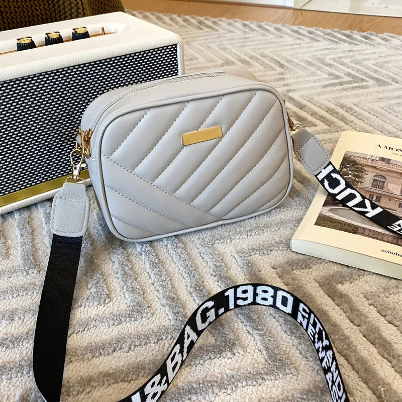 Chic Urban Satchel - Stylish Crossbody Bag