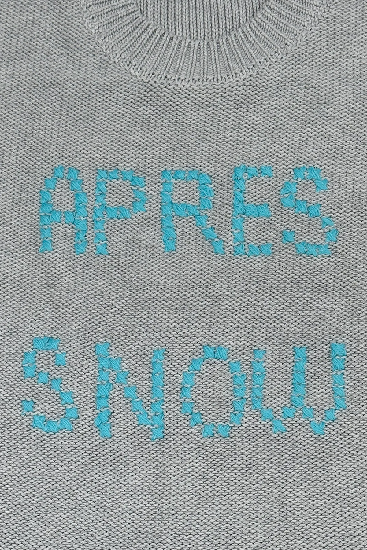 Chunky Cotton Blend Pullover Sweater- Cross Stitch "APRÈS SNOW" hand embroidery
