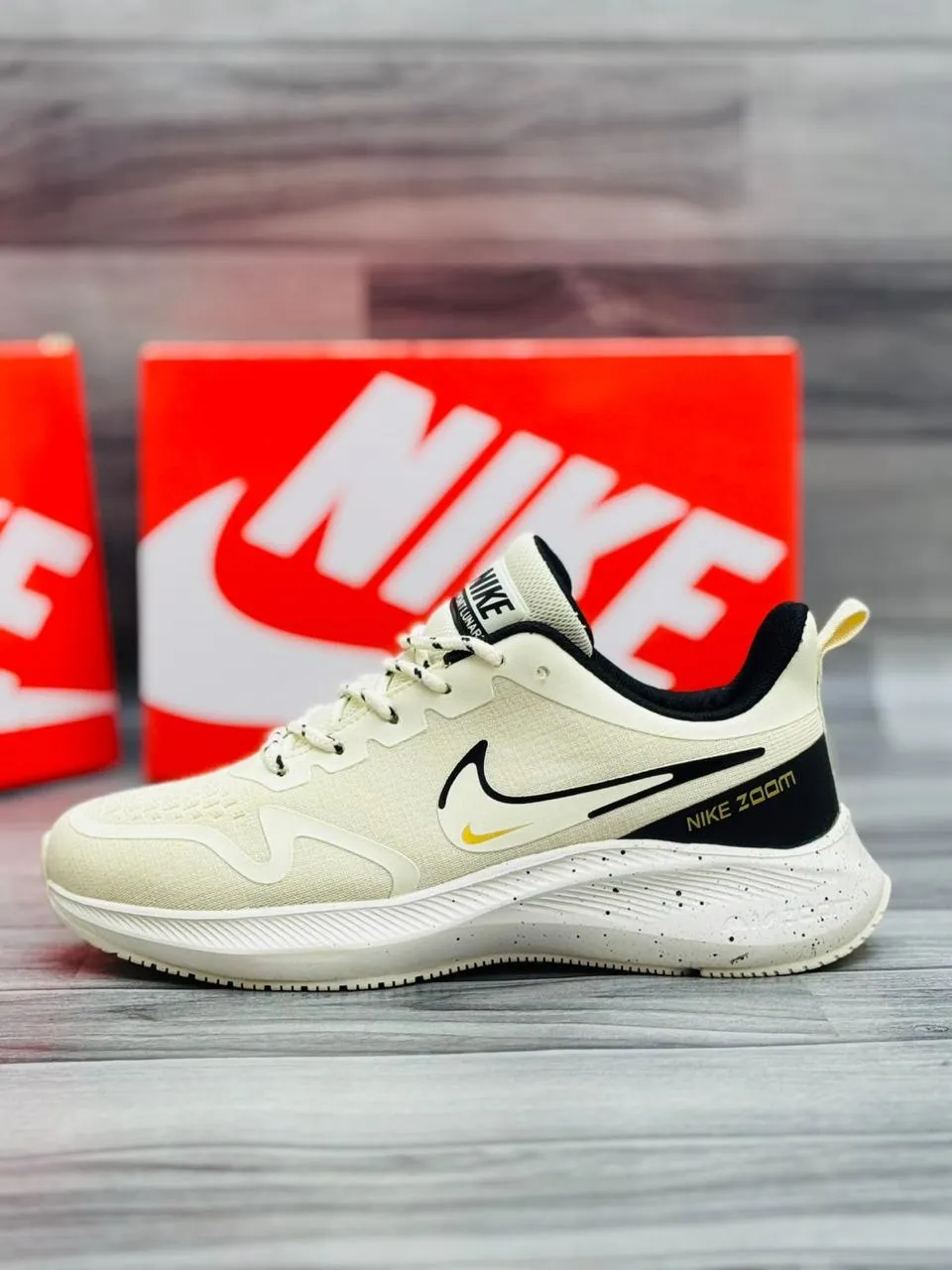 Nike Zoom Running Sneakers – Ultimate Comfort & Performance